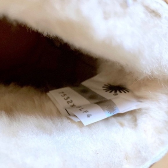 NEW!! UGG Kasen II Chestnut Pull on Heeled Ankle Booties - Picture 6 of 8